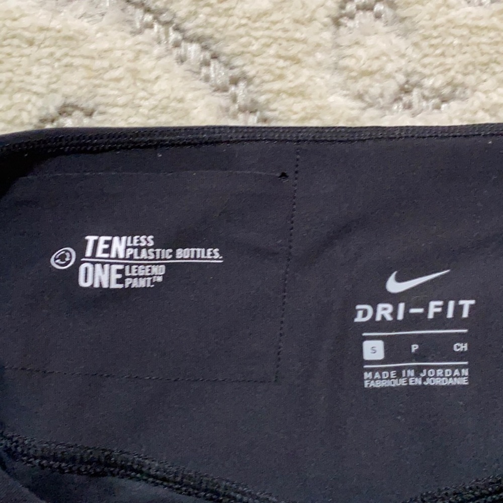 Nike Dri-Fit Leggings - Picture 3 of 3